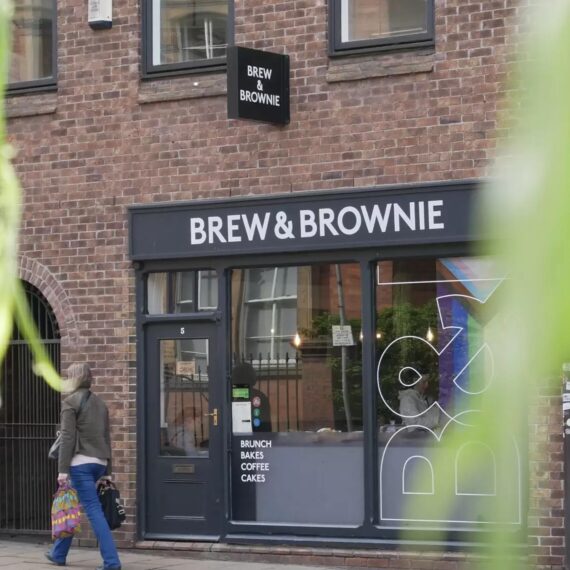 Brew & Brownie Exterior Shop Design